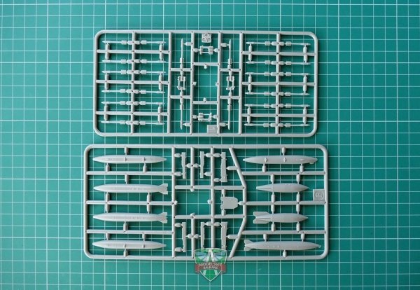 Modelsvit 72005 Sukhoi Su-7U (Trainer) 1/72