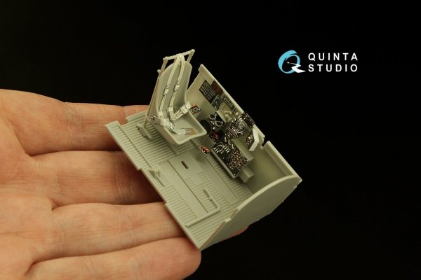 Quinta Studio QD32148 P-47D Thunderbolt Bubbletop Early 3D-Printed &amp; coloured Interior on decal paper (Trumpeter) 1/32