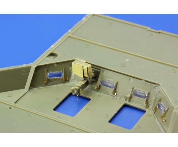 Eduard 36240 LVT-4 interior 1/35 AFV Club