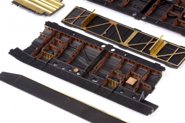 Eduard 32484 A-20G bomb bay HONG KONG MODELS 1/32