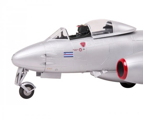 Revell 03779 Gloster Meteor F.8/FR.9 1/32