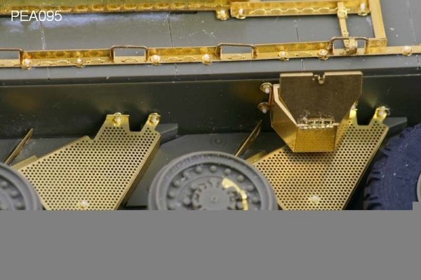 Voyager Model PEA095 Suspension Cover for Stryker (For ALL) 1/35