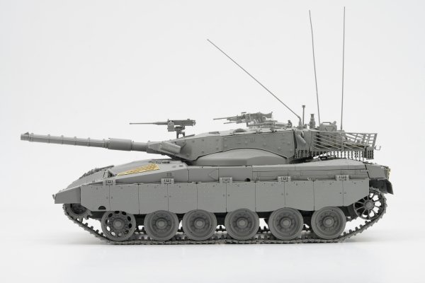 Border Model BT-055 Israel Merkava Mk.2 W/ Full Interior &amp; Workable Tracks 1/35