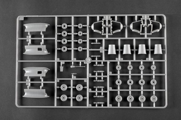 Trumpeter 05113 ACH-47A Armored Chinook 1/35