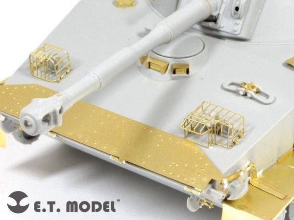 E.T. Model E35-081 Russian PT-76B Light Amphibious Tank (For TRUMPETER 00381) (1:35)