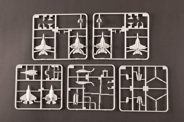 Trumpeter 05638 USS Gerald R.Ford CVN-78 1/350