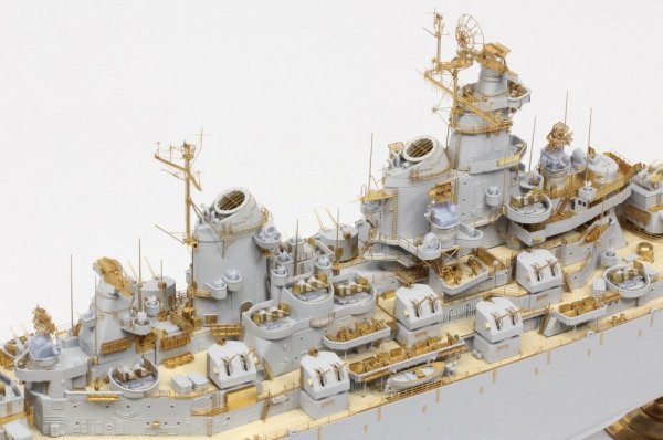 Pontos 37034FB USS BB-63 Missouri 1945 Advanced Detail Up Set for Hobbyboss Kit (Deck Blue 20B stained wooden deck) 1/350
