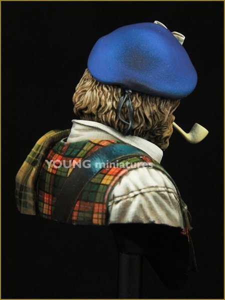 Young Miniatures YH1838 Highland Clansman 1/10