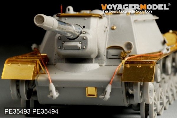 Voyager Model PE35493 WWII Soviet SU-152 late production basic for TRUMPETER 05568 1/35
