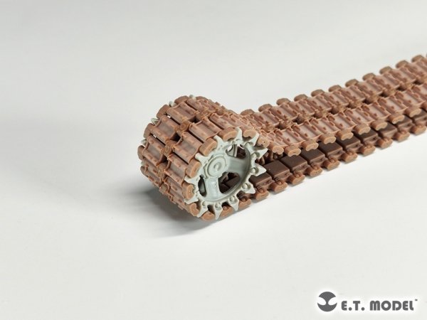 E.T. Model P35-067 Russian T-80 MBT Family Workable Track (Type 1) 3d Printed 1/35