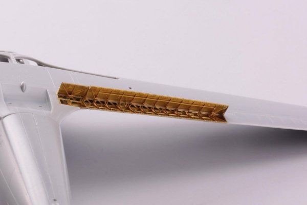 Eduard 48907 MC.202 landing flaps EDUARD, HASEGAWA 1/48
