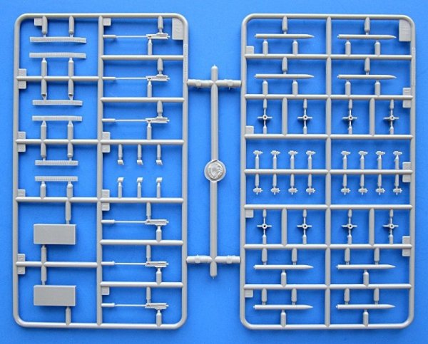 Hobby Boss 80386 F4U-4 Corsair Early Version (1:48)