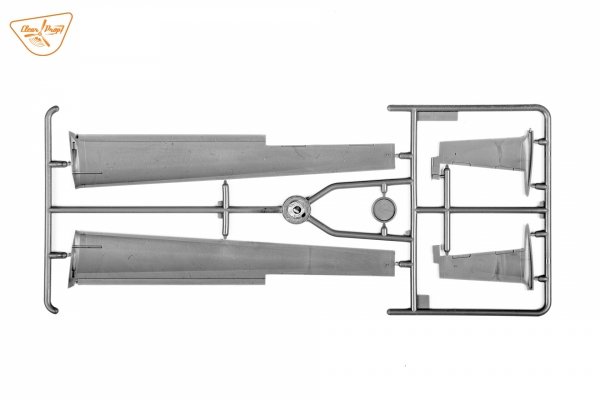 Clear Prop! CP3502 TB.2 UAV In Polish Service STARTER KIT 1/35