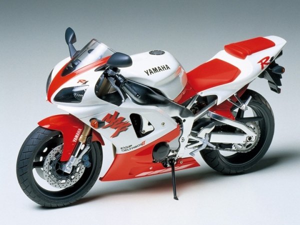 Tamiya 14073 Yamaha YZF-R1 1/12