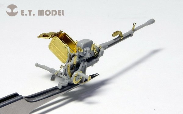 E.T. Model EA35-015 Chinese PLA 12.7mm AA Machinegun + Ammo Box 1/35
