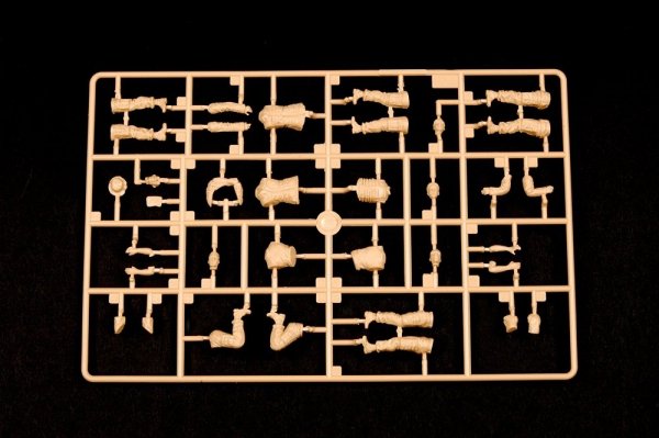 Trumpeter 00429 Modern U.S. soldiers Logistics Supply Team 1/35