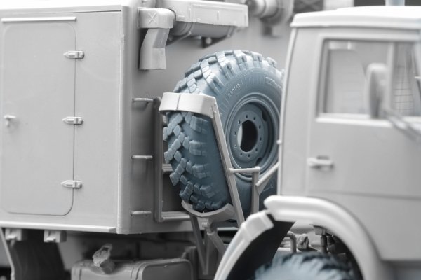 ScaleX WM 35008 Kamaz 4310 Ordinary wheel set (for ICM) 1/35