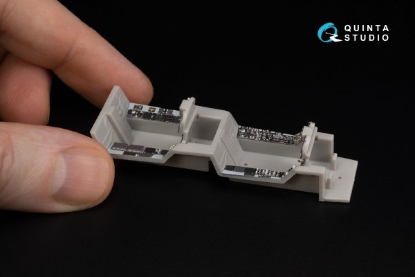 Quinta Studio QDS-48346 FA-18D early 3D-Printed &amp; coloured Interior on decal paper (Hasegawa) (small version) 1/48