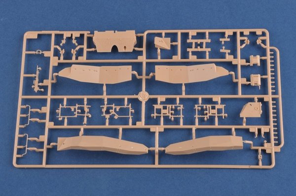 Hobby Boss 84557 Leopard C2 MEXAS with TWMP Track Width Mine Plow 1/35