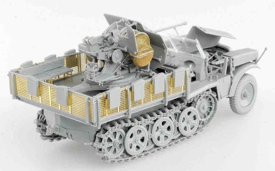 Dragon 6676 Sd.Kfz.10/5 fur 2cm Flak 38 (1:35)