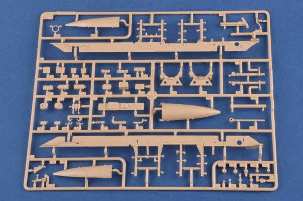 Hobby Boss 85509 Russian 9K79 Tochka (SS-21 Scarab) IRBM 1:35