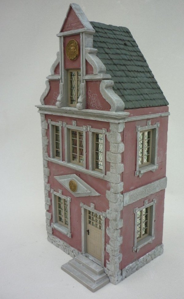 RT-Diorama 35213 City House No.2 with archway 1/35