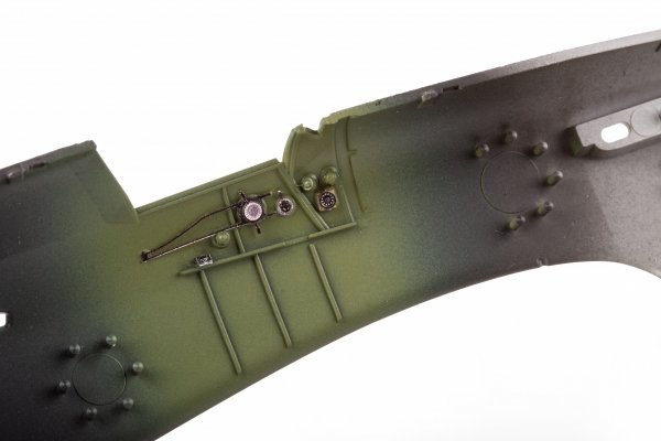Eduard FE1382 Hurricane Mk. IIc Arma Hobby 1/48