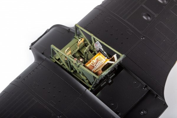 Eduard FE1382 Hurricane Mk. IIc Arma Hobby 1/48