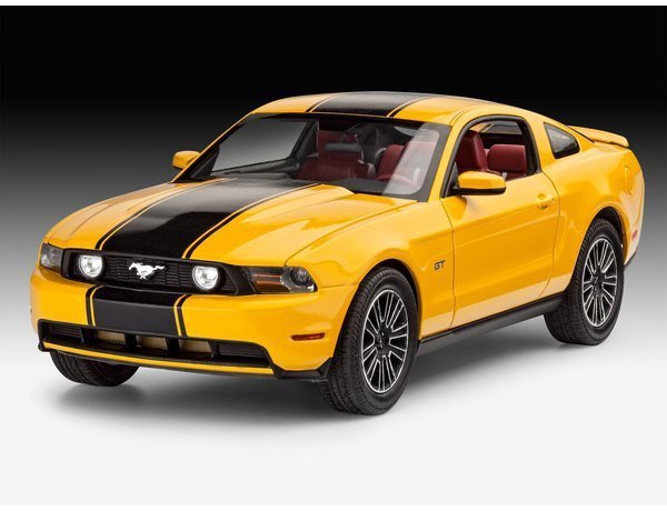 Revell 07046 Mustang GT 2010 Model Kit 1:25