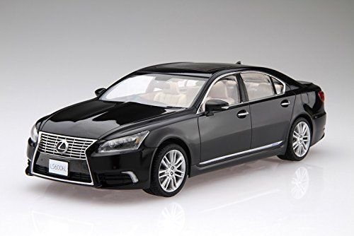 Fujimi 039251 Lexus LS600hL 2013 (1:24)