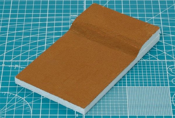 Tamiya 87117 Diorama Texture Paint (Grass Effect, Khaki) 