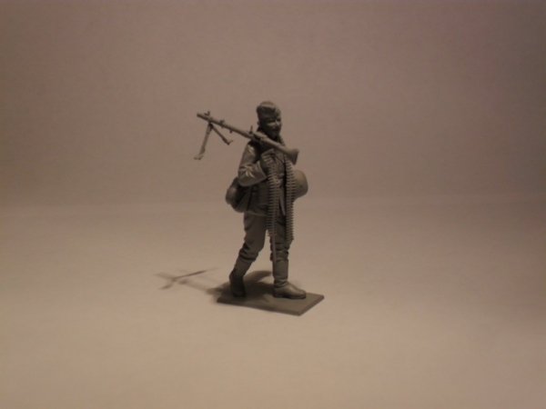 ICM 35103 Sd.Kfz.251/1 Ausf.A with German Infantry (1:35)