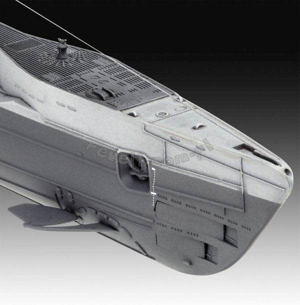 Revell 05167 German Submarine Type IX C/40 U190 1/144