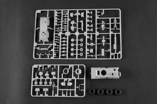 Trumpeter 07440 M706 Commando Armored Car Product Improved 1/72