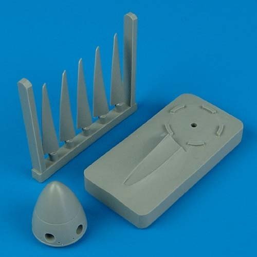 Quickboost QB48194 Spitfire Mk. XIV propeller w/tool Academy 1/48