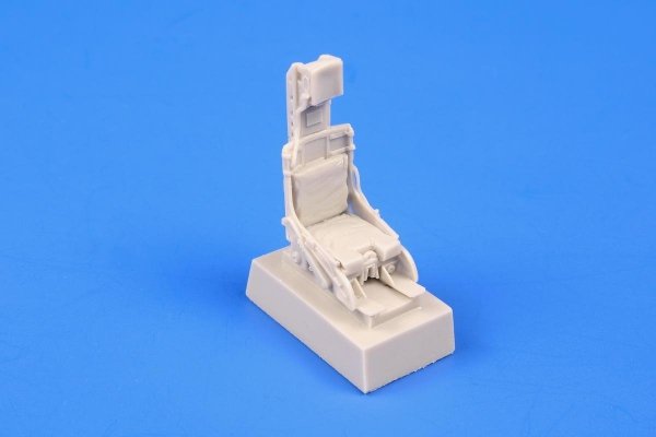 CMK Q48369 F-104G/J Seat (C-2) 1/48