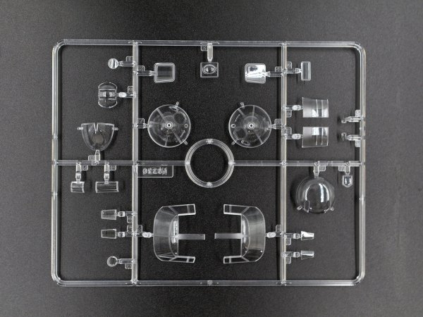 ICM 48327 Airfield of the American Bomber Group 1/48