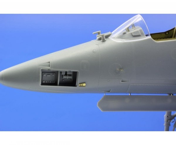 Eduard 32739 A-4F exterior 1/32 Trumpeter