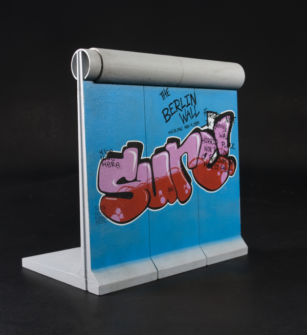 AFV Club 35317 Berlin Wall (3 Pieces) 1/35