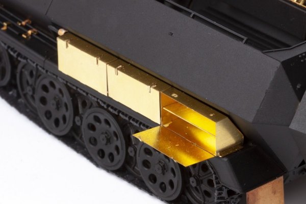 Eduard 36500 Sd. Kfz. 251/1 Ausf. C side stowage bins ACADEMY 1/35