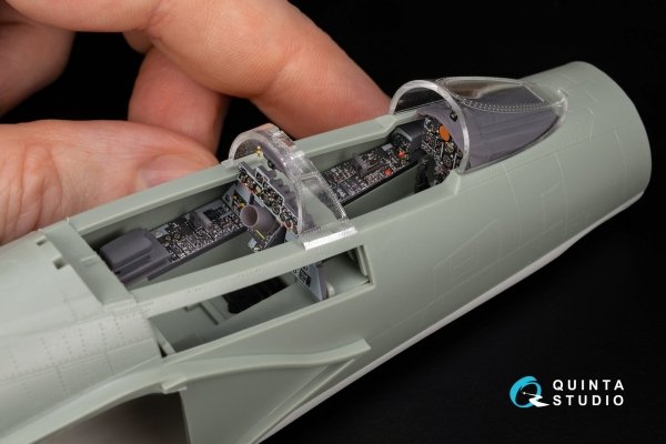 Quinta Studio QDS+48487 F-4C Phantom II 3D-Printed &amp; coloured Interior on decal paper (Academy) (Small version) (with 3D-printed resin parts) 1/48