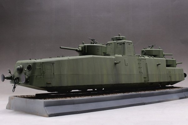 Hobby Boss 85514 Soviet MBV-2 Armored Train (1:35)