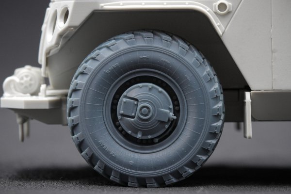 ScaleX WM 35015 GAZ Tiger V1 Ordinary wheel set (for Meng) 1/35