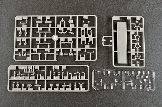 Trumpeter 06738 USS Large cruiser Alaska 1/700