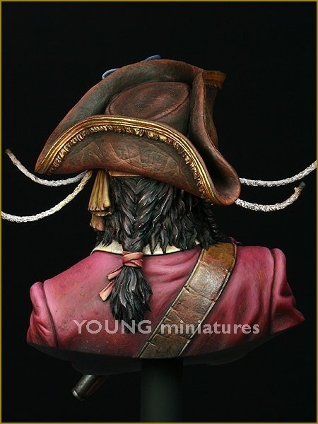 Young Miniatures YH1823 BLACK BEARD 1718 Queen Anne's Revenge 1/10
