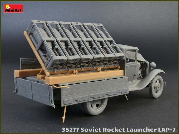 MiniArt 35277 Soviet Rocket Launcher LAP-7 1:35