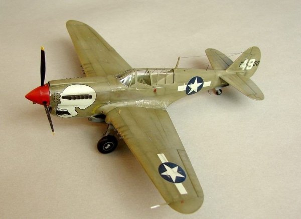 Hasegawa A9 P-40N Warhawk (1:72)