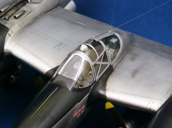 Trumpeter 02227 Lockheed P-38L-5-LO lightning (1:32)