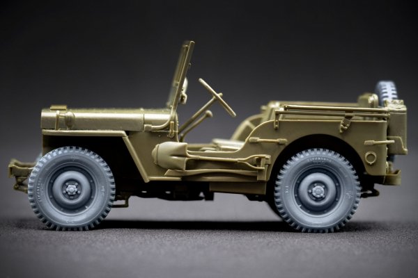 ScaleX WW 35001S U.S WiLLYSMB Sagged wheel set (Universal) 1/35