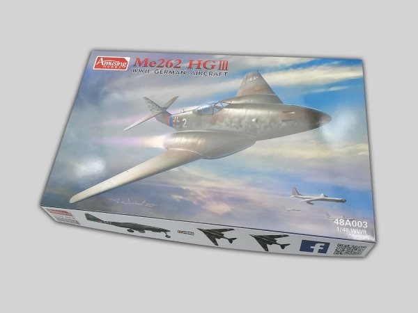 Amusing Hobby 48A003 Messerschmit Me 262 HGIII 1/48